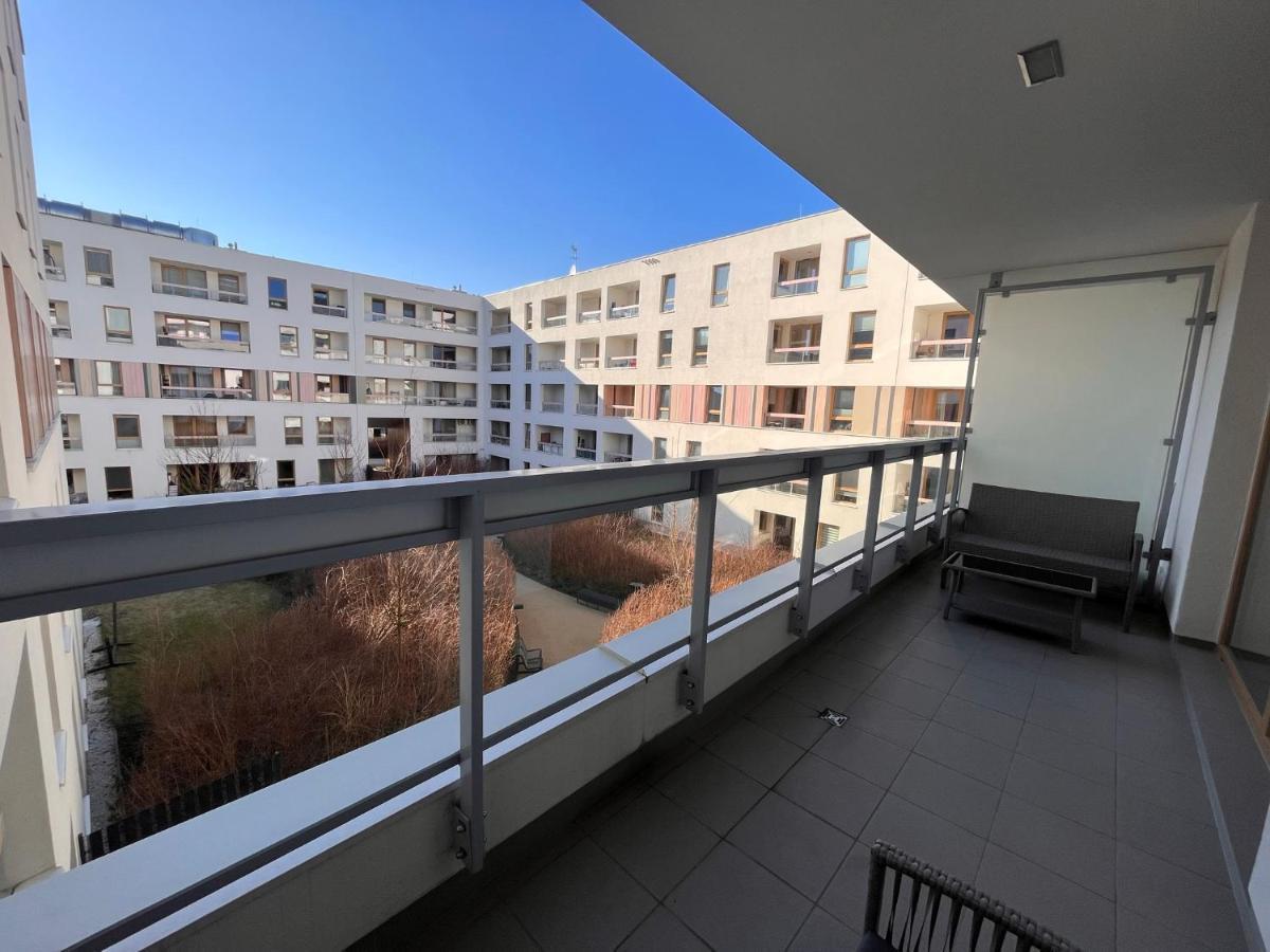 Vizja Apartments Kolska 9 Варшава Экстерьер фото